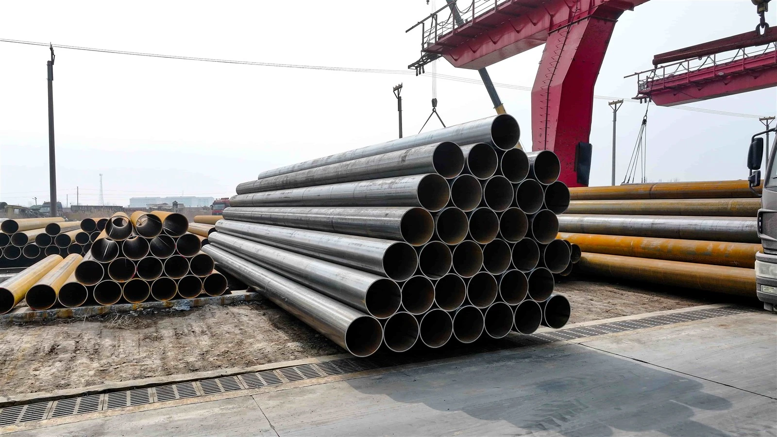  ERW Carbon Steel Pipes