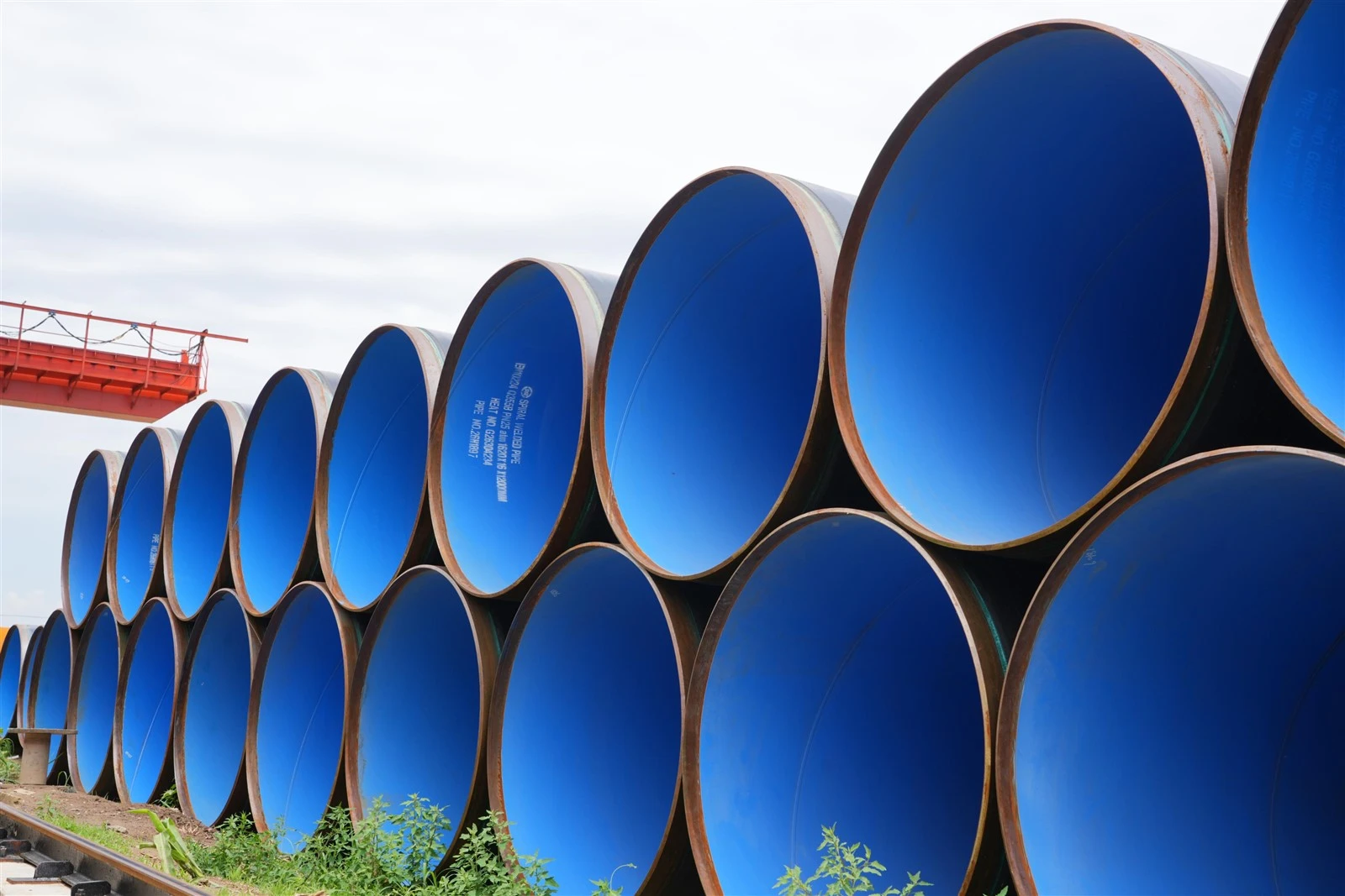 Large Scale Water Pipeline Large Scale Water Pipeline